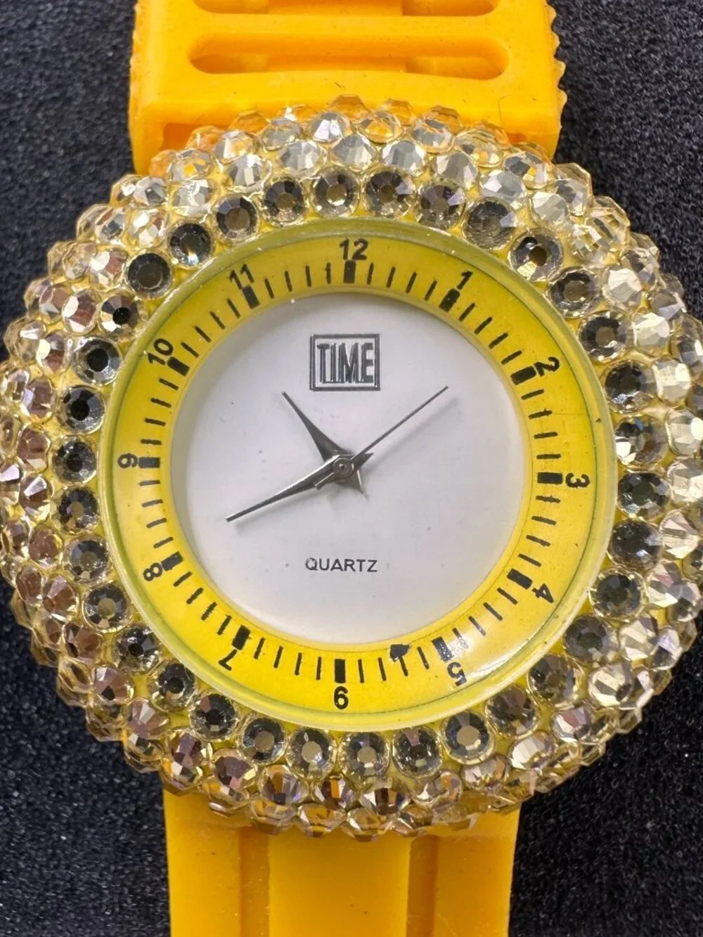 Time Square Watch Womens Yellow Rhinestone Case Silicone Band New Battery 9.5
